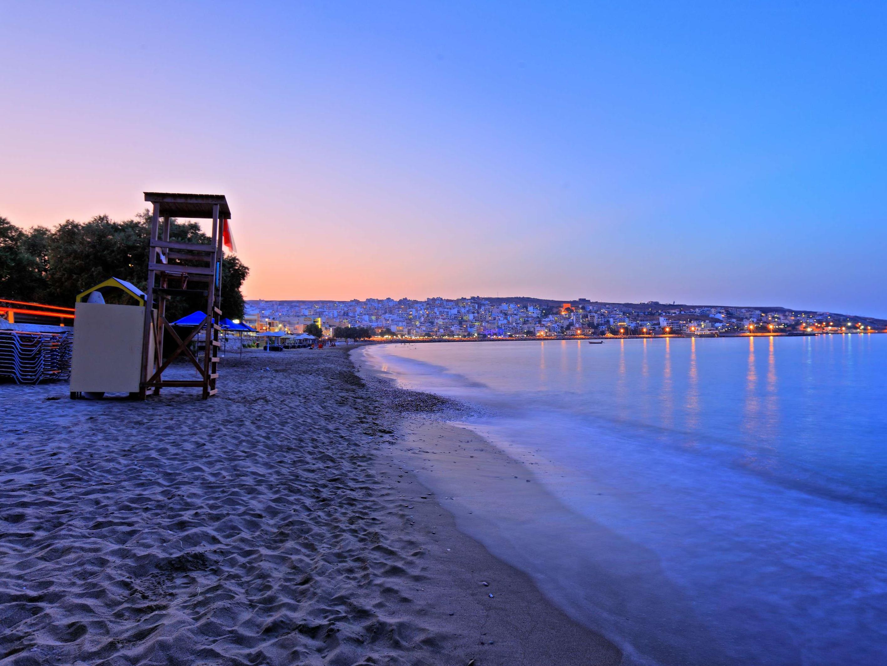 Sitia Beach City Resort & Spa Esterno foto Sunset at the beach of Pefkos