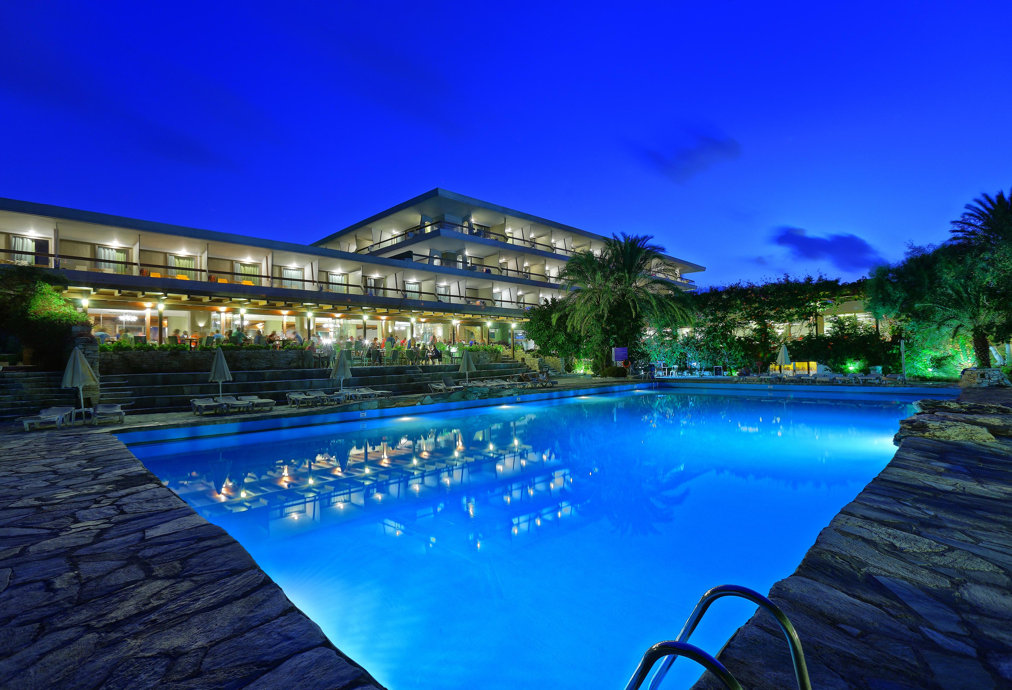 Sitia Beach City Resort & Spa Esterno foto The Royal
