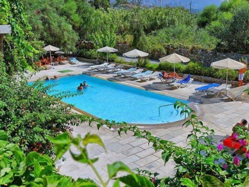 Sitia Beach City Resort & Spa Esterno foto A swimming pool
