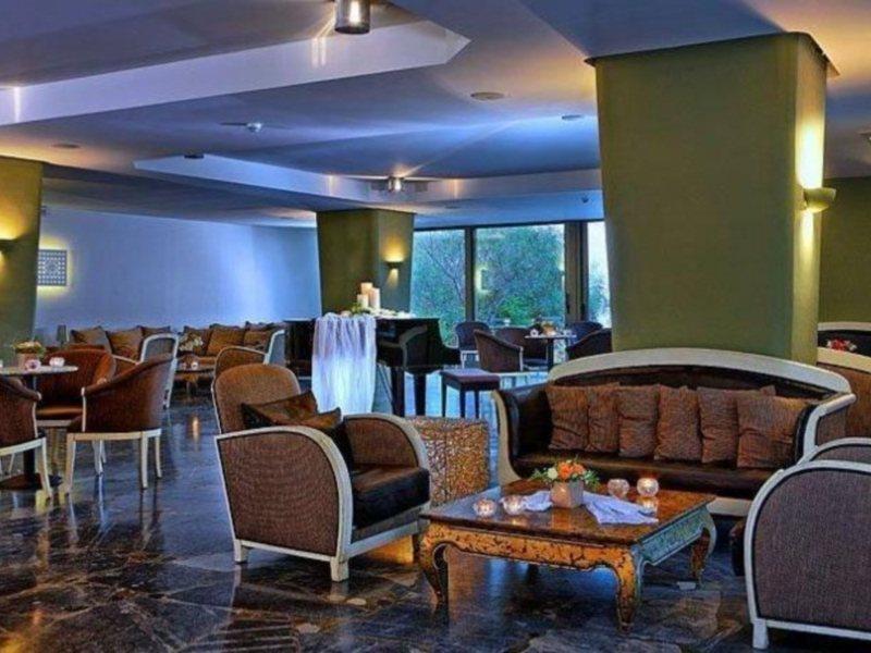 Sitia Beach City Resort & Spa Esterno foto The lobby