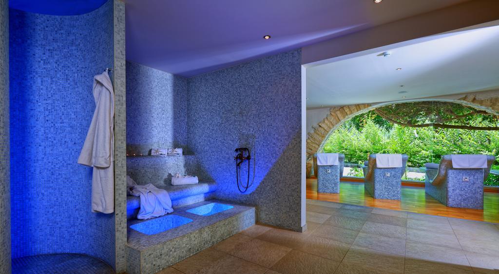 Sitia Beach City Resort & Spa Esterno foto The spa at the Hotel