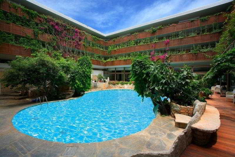 Sitia Beach City Resort & Spa Esterno foto The swimming pool at the hotel